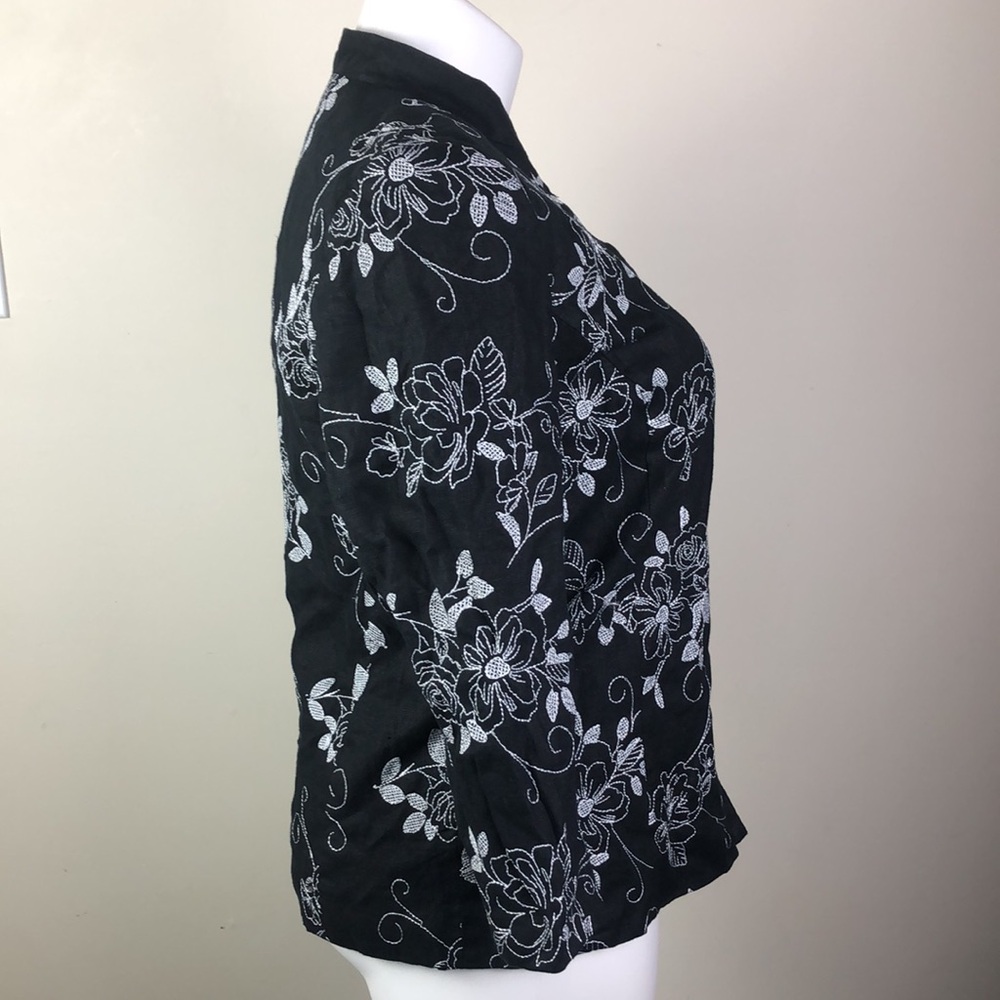 JM Collection Embroidered Linen Jacket Black White Floral - Picture 5 of 8